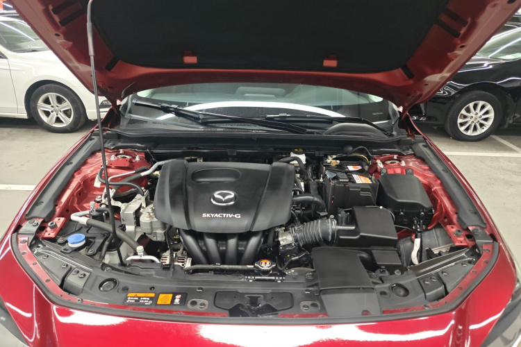 马自达3 昂克赛拉 2020款 1.5L 自动质悦天窗版机舱底盘24