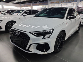 奥迪A3 2024款 Sportback 35 TFSI 豪华运动型