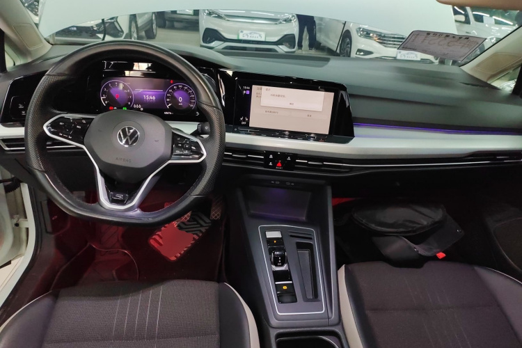 大众 高尔夫 2023款 280TSI DSG Pro中控内饰12