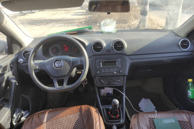 大众 捷达 2017款 1.4L 手动时尚型中控内饰12