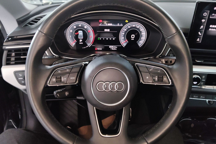 奥迪A5 2023款 Coupe 40 TFSI 时尚动感型中控内饰13