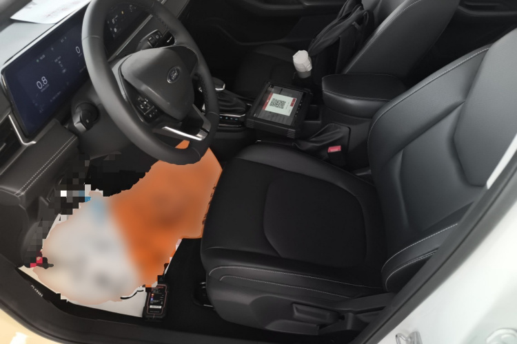 福特 福睿斯 2021款 1.5L 自动钻石版局部细节19