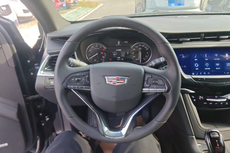 凯迪拉克XT6 2022款 2.0T 六座四驱豪华型标准版中控内饰13