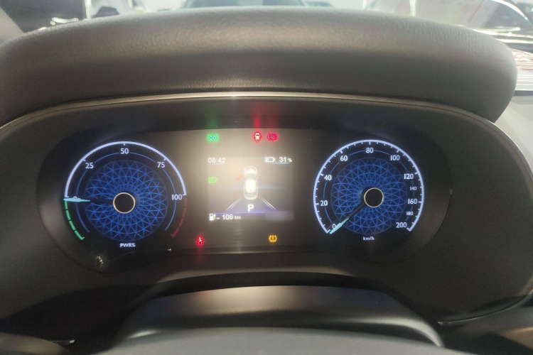 红旗E-QM5 2022款 431km 充电乐享版局部细节14