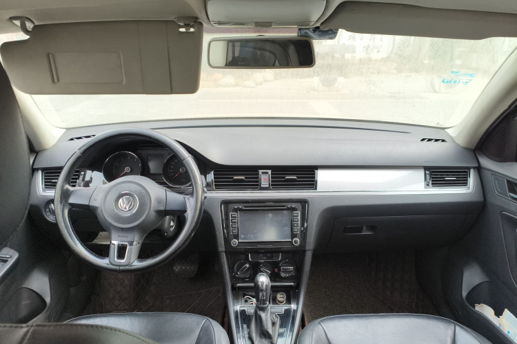 大众 宝来 2013款 1.4T 自动舒适型中控内饰12