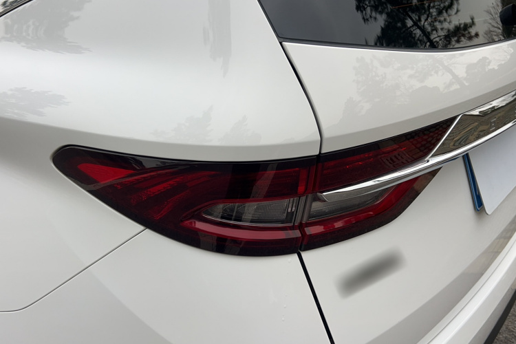 吉利汽车 嘉际 2021款 1.8TD DCT豪华型车身外观6011