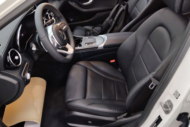 奔驰C级 2020款 改款 C 260 L 运动版中控内饰19