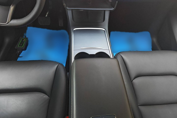 特斯拉 Model Y 2021款 长续航全轮驱动版局部细节18