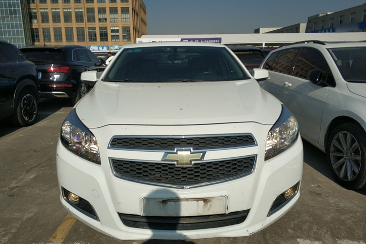 雪佛兰 迈锐宝 2013款 2.4L 自动豪华版车身外观2