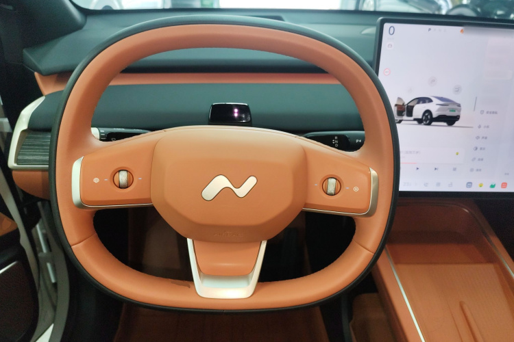 乐道L60 2024款 60kWh 后驱版中控内饰13