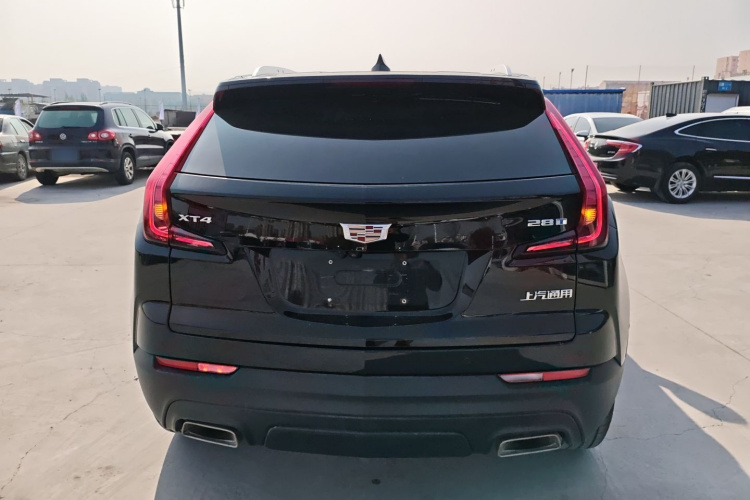 凯迪拉克XT4 2022款 28T 两驱风尚型车身外观6004