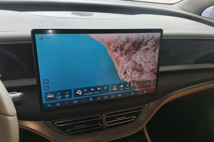 腾势D9 2024款 DM-i 980 四驱旗舰型局部细节16