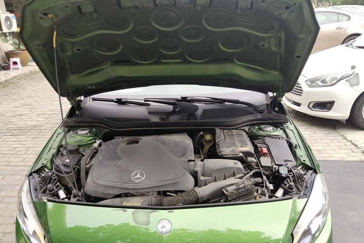 奔驰A级(进口) 2016款 A 200 时尚型局部细节24