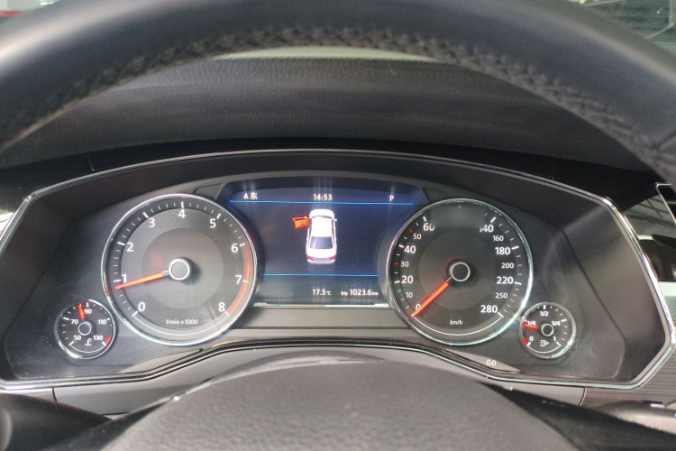 大众 辉昂 2018款 改款 380TSI 两驱商务版局部细节14