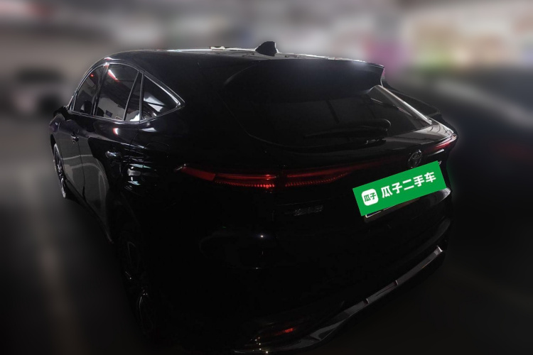丰田 凌放HARRIER 2022款 双擎 2.5L CVT两驱豪华版车身外观5
