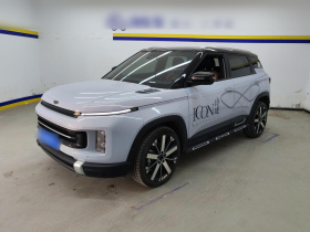 吉利汽车 吉利icon 2025款 玲珑 1.5TD 金喜版