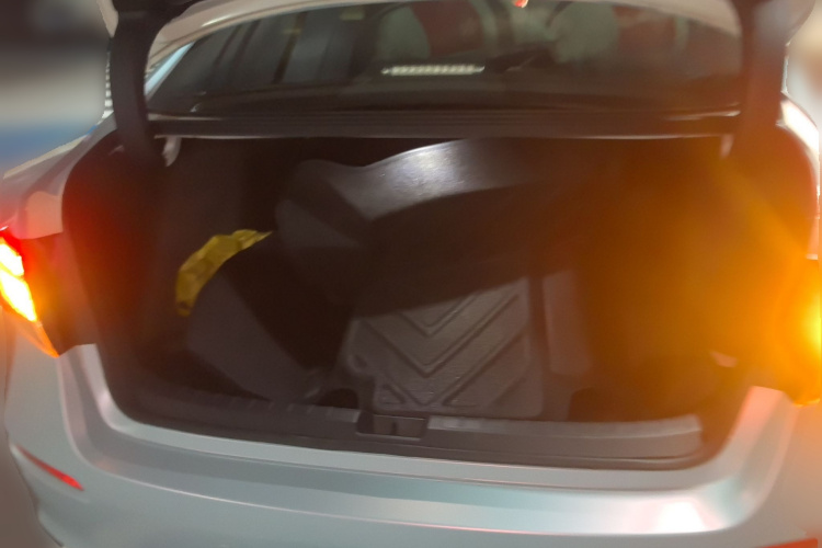 本田 思域 2022款 240TURBO CVT燃动版中控内饰23