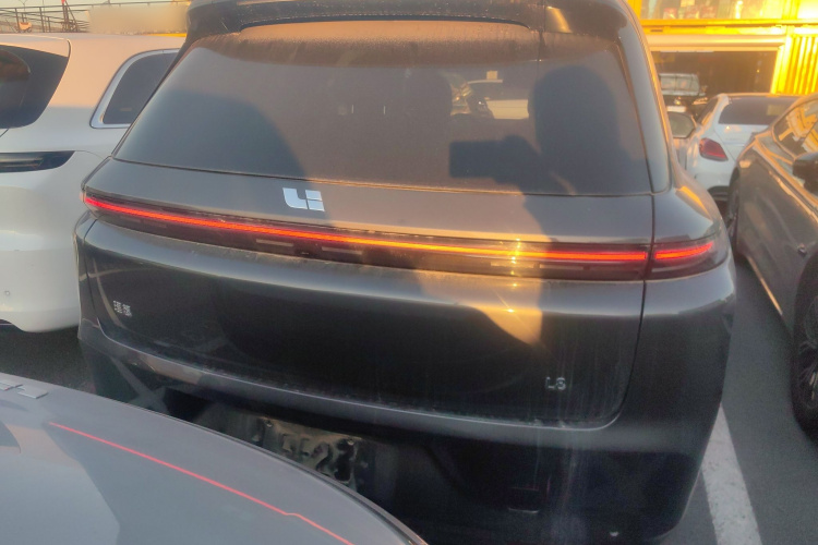 理想汽车 理想L8 2024款 Max车身外观6004