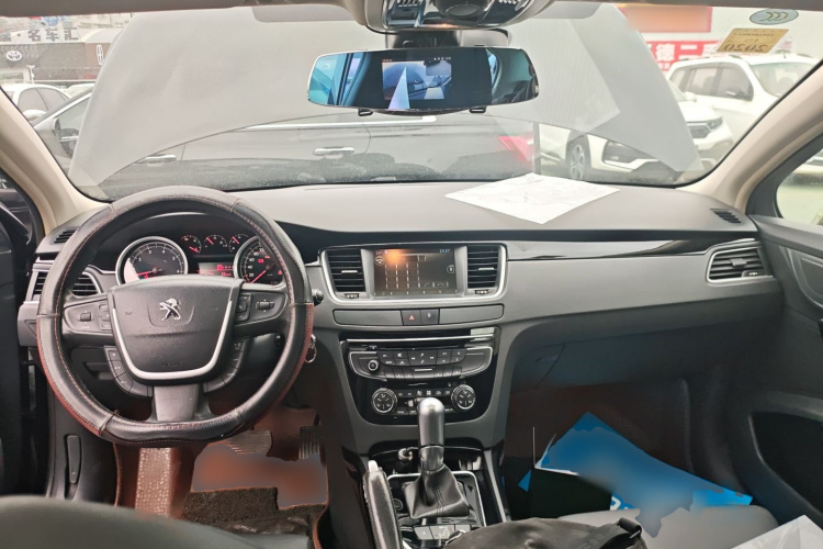 标致508 2013款 2.0L 两周年纪念 自动智享版中控内饰7002