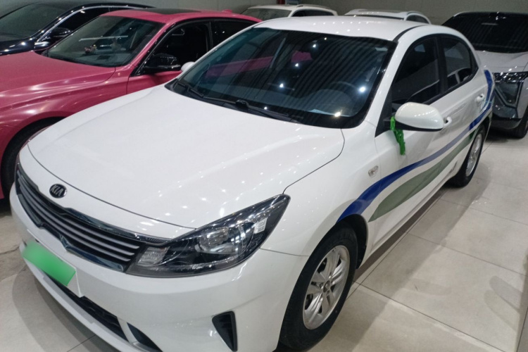 起亚 福瑞迪 2019款 1.6L 手动舒适版 国VI车身外观1