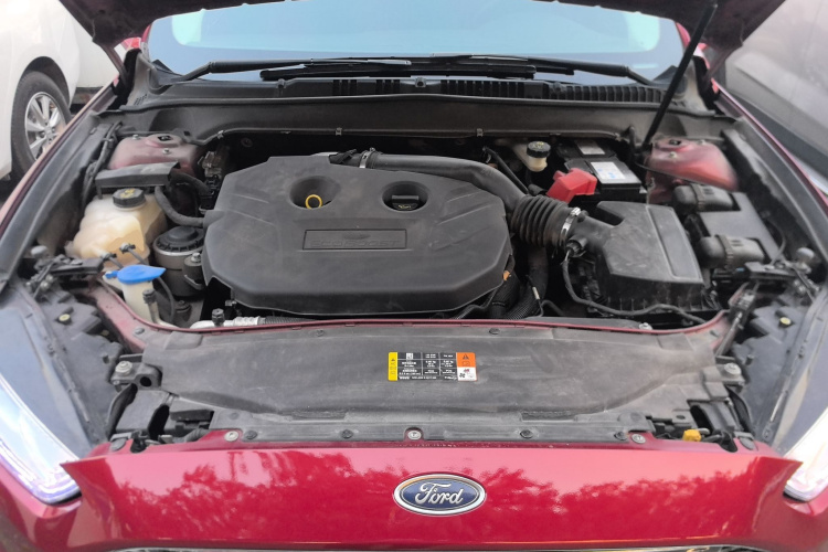 福特 蒙迪欧 2013款 2.0L GTDi200时尚型机舱底盘24