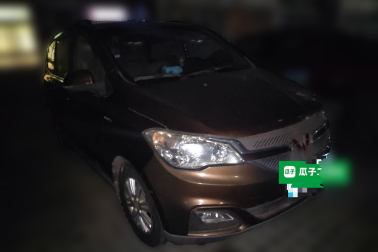 五菱汽车 五菱宏光 2015款 1.5L S1舒适国V车身外观6002