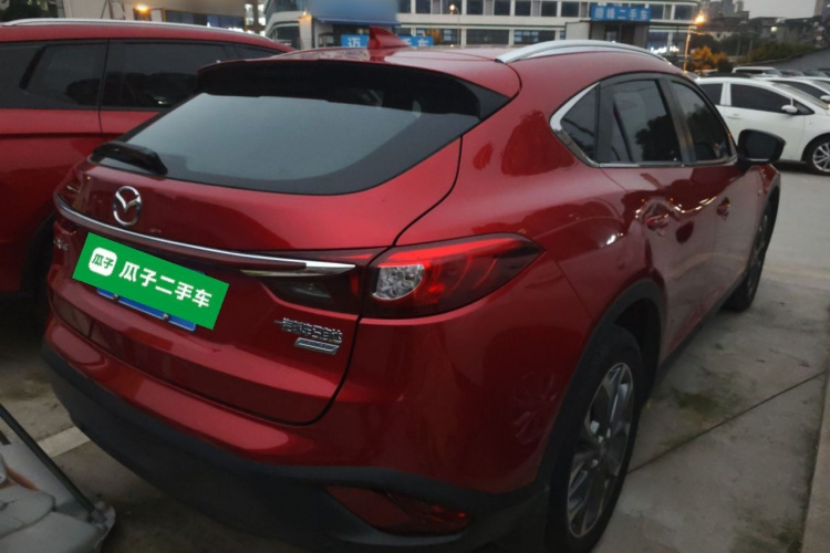 马自达CX-4 2016款 2.5L 自动四驱蓝天无畏版车身外观7