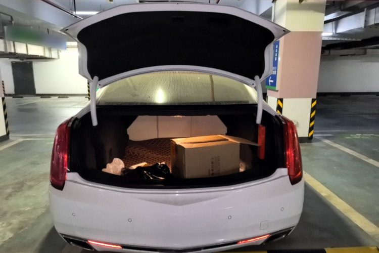 凯迪拉克XTS 2015款 28T 精英型局部细节23