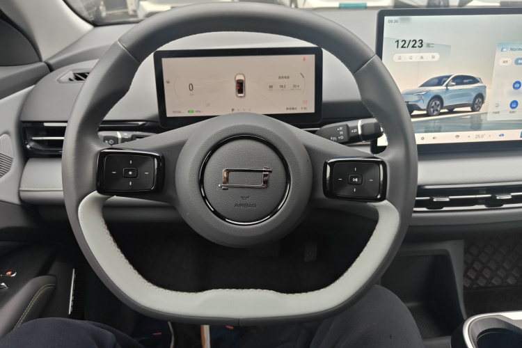 奔腾 悦意03 2025款 565km 臻享版局部细节13