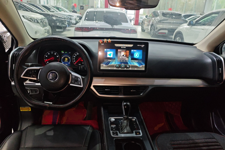 比亚迪 唐 2019款 2.0T 自动智联尊贵型 7座 国VI中控内饰7002