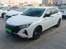 东风风神 奕炫 2023款 马赫版 1.5L 自动追风版