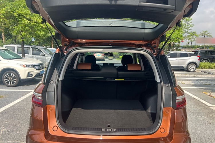 吉利汽车 远景X6 2020款 1.4T CVT尊贵型中控内饰7010