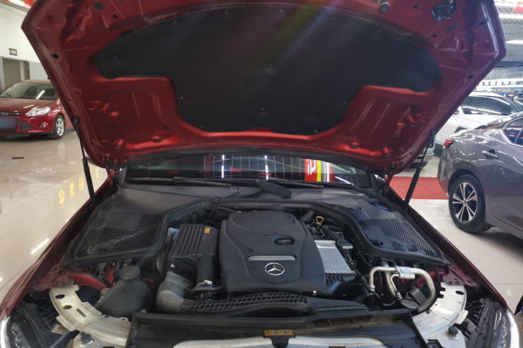 奔驰C级 2018款 C 200 运动版局部细节24