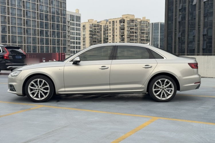 奥迪A4L 2018款 30周年年型 40 TFSI 时尚型车身外观6005