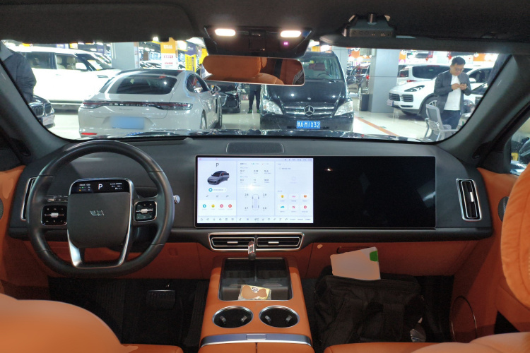理想汽车 理想L7 2024款 Ultra中控内饰7002