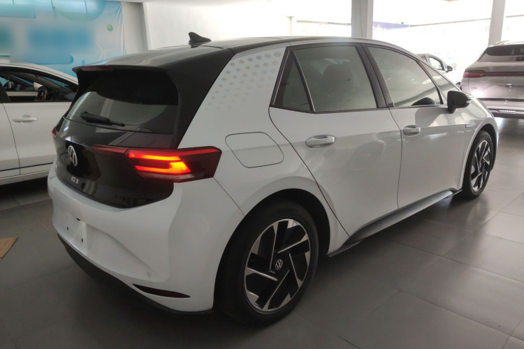 大众ID.3 2021款 Pure 纯净版车身外观7