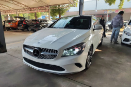 奔驰CLA 2019款 CLA 200 动感型