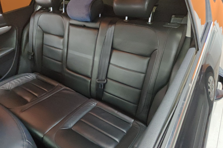 大众 朗逸 2013款 改款 1.4TSI DSG舒适版中控内饰7003