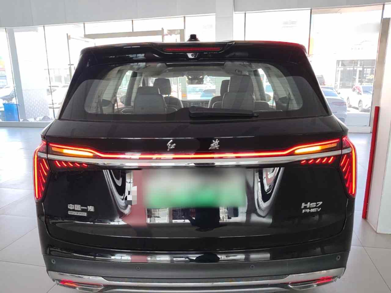 红旗HS7 PHEV 2024款 2.0T PHEV 四驱旗畅版 6座(4)