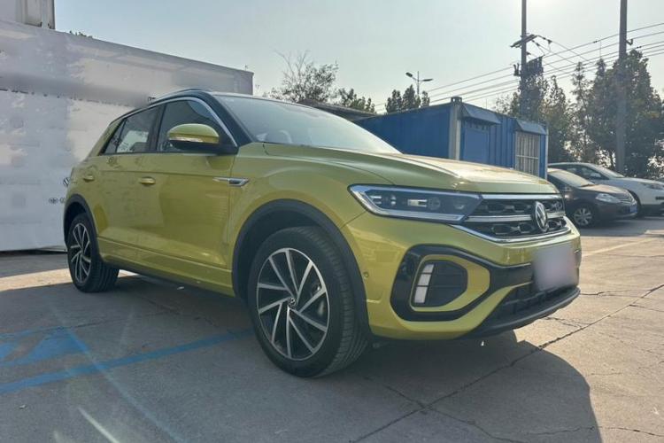 大众 T-ROC探歌 2023款 300TSI DSG两驱星光版车身外观6002