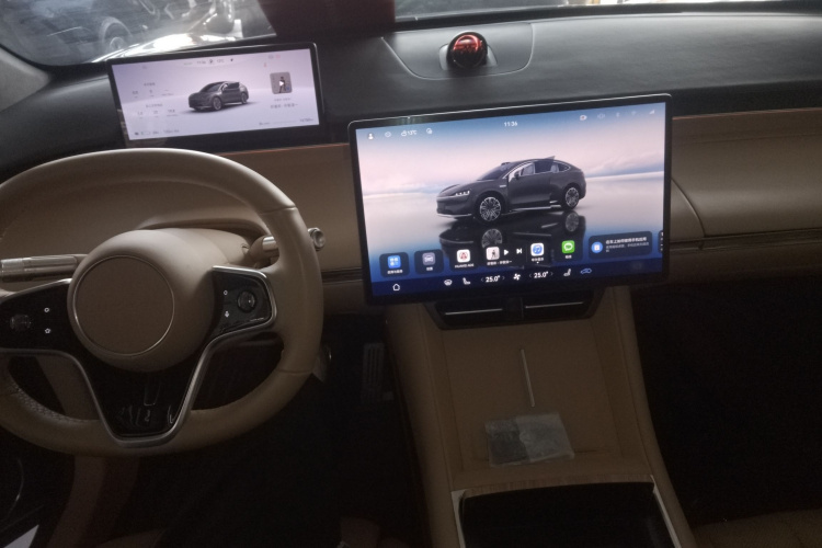 鸿蒙智行 智界R7 2024款 纯电 667km Max中控内饰12