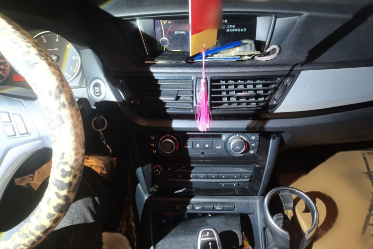 宝马X1 2014款 sDrive18i 领先型局部细节16