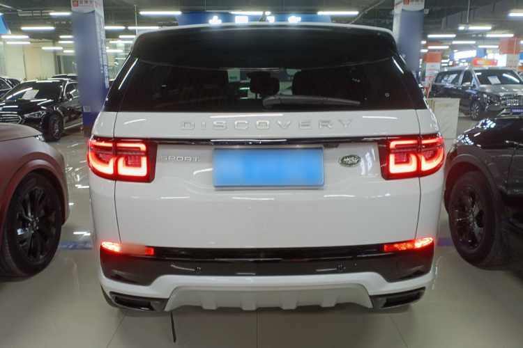 路虎 发现运动版 2024款 性能科技版车身外观6