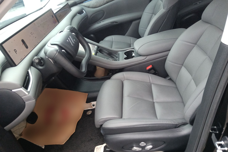 智己汽车 智己LS6 2023款 Max 长续航版中控内饰19