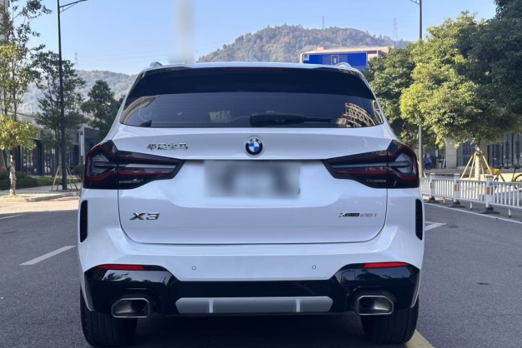 宝马X3 2022款 改款 xDrive25i M运动套装车身外观6007
