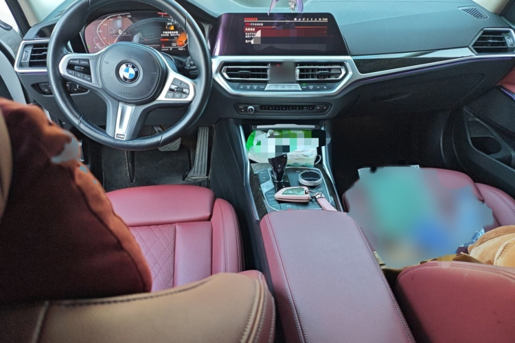 宝马3系 2022款 325Li M运动套装中控内饰7002