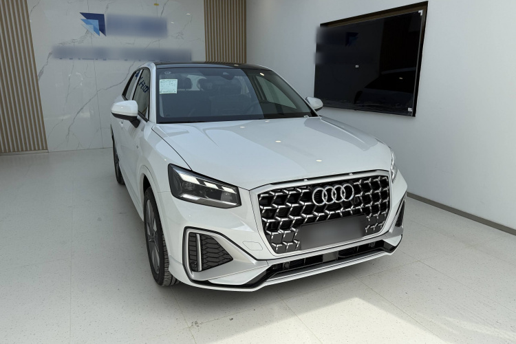 奥迪Q2L 2025款 35TFSI 时尚动感型车身外观6002