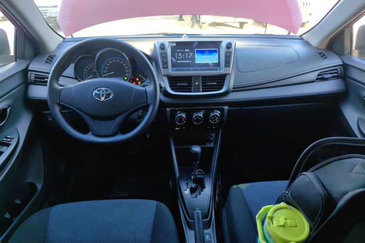 丰田 YARiS L 致炫 2019款 1.5E CVT魅动版 国VI中控内饰12