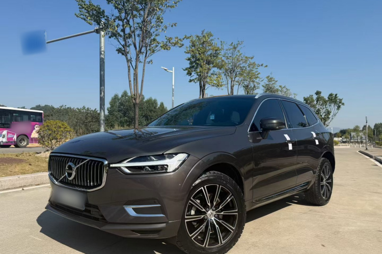 沃尔沃XC60 2021款 T5 四驱智远豪华版车身外观1