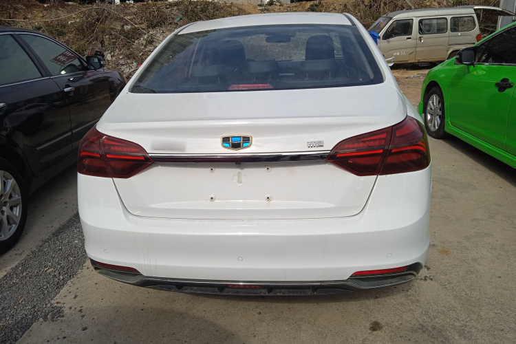 吉利汽车 帝豪 2018款 1.5L CVT向上互联版车身外观6